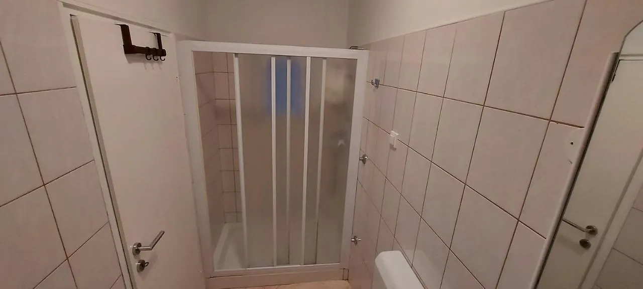 Danijela Apartment 普拉