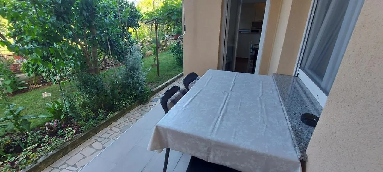 Danijela Apartment Pula